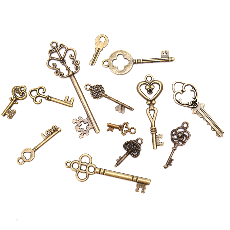 [LA] 13 Piezas de Dijes de Lla - Jewelry Making In La reseña y precio